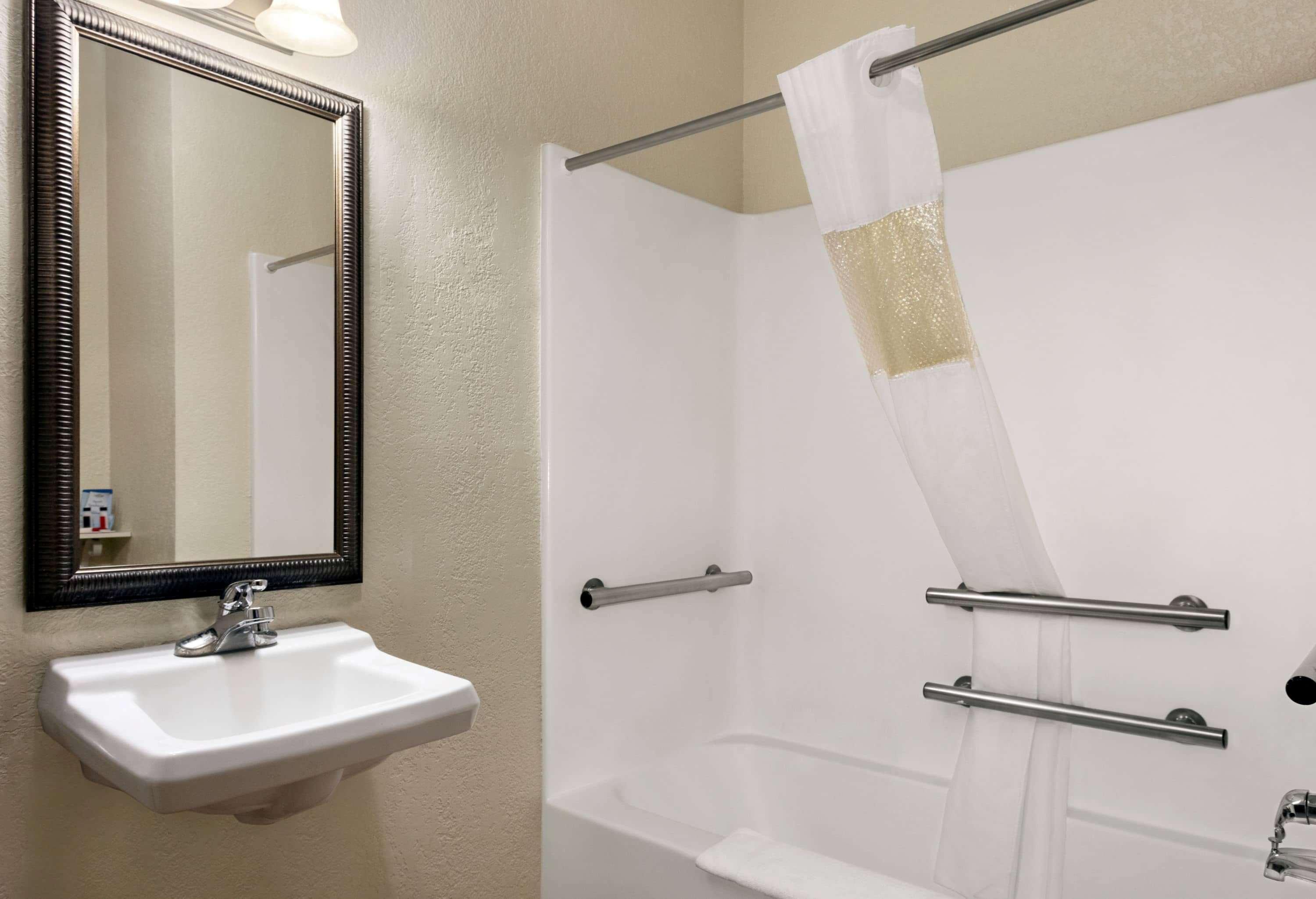 Baymont By Wyndham 2* Elizabethtown